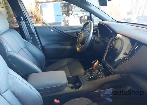 2025 Subaru Outback Wilderness z USA, uszkodzony, nr VIN 4S4BTGUD5S3233701